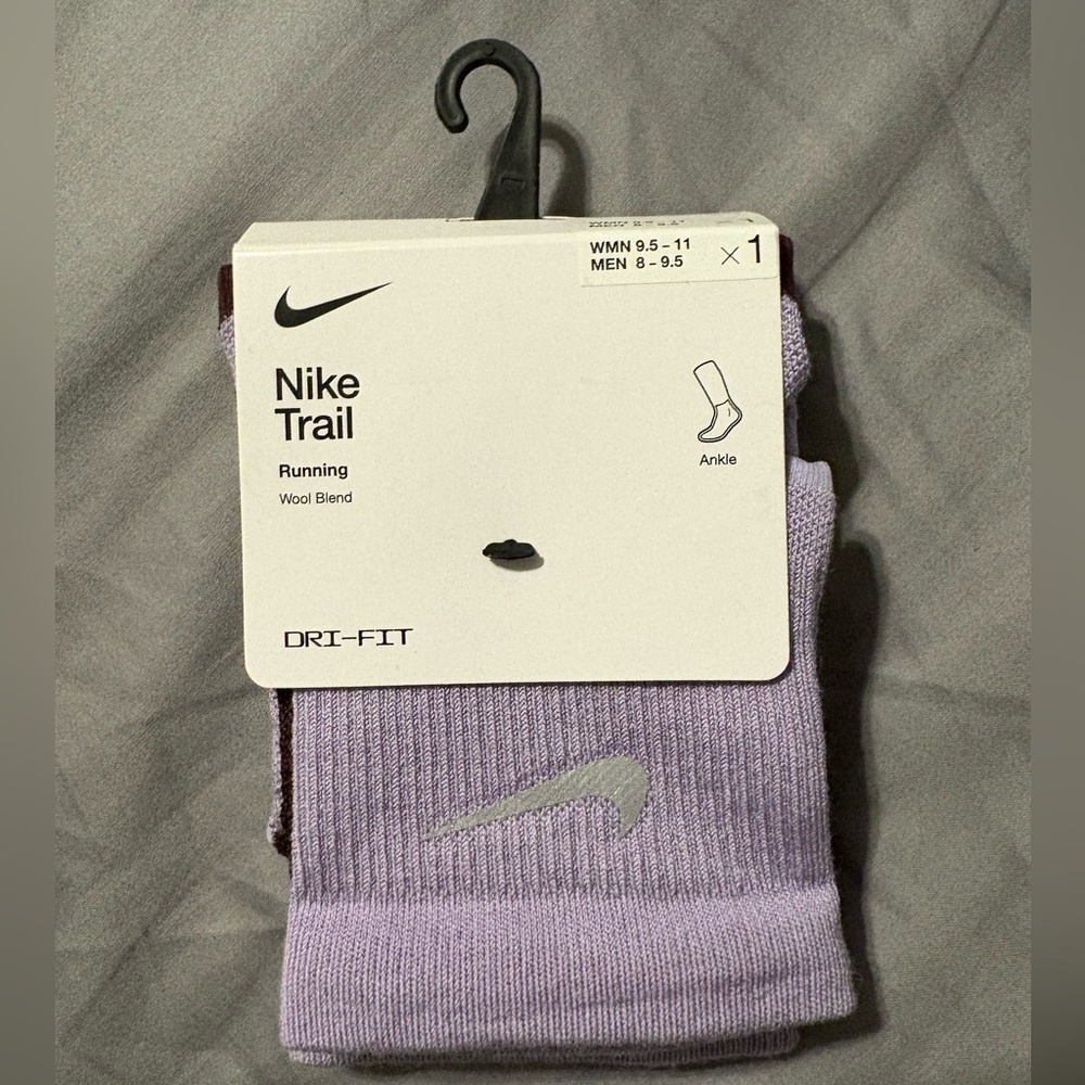 NWT Nike Trail Running Ankle Socks - Unisex Women’s 9.5-11 Men’s 8-9.5 MSRP $24